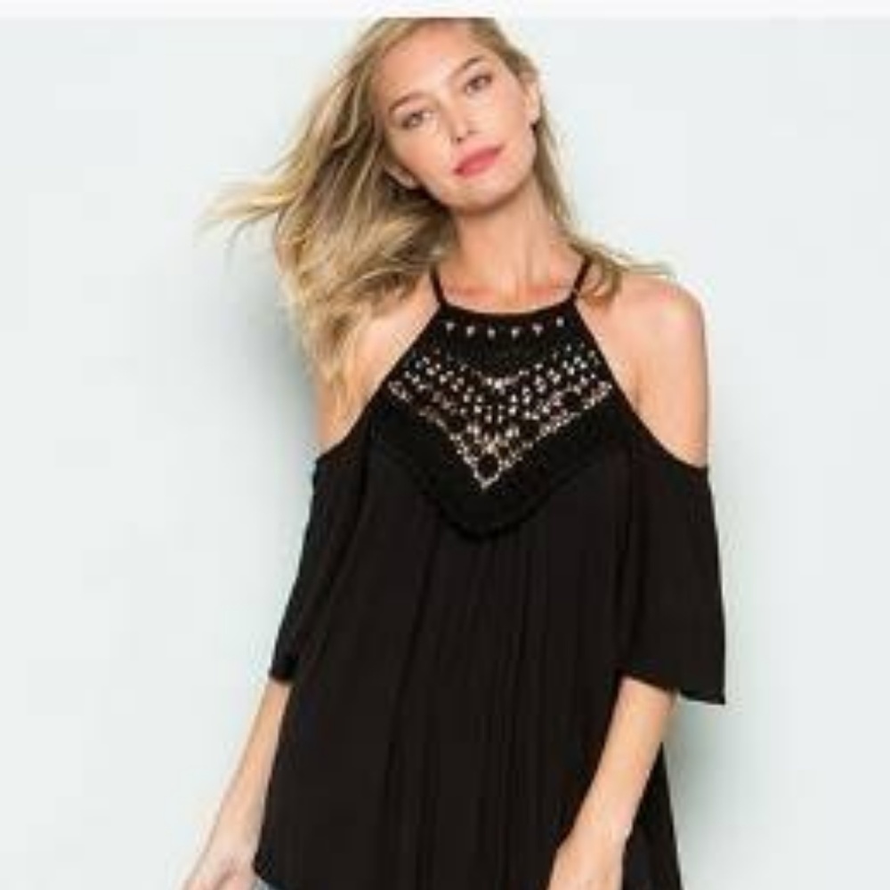 Cold Shoulder Crochet Detail Top with Keyhole
